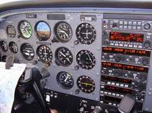 Cessna Skyhawk 172 panel